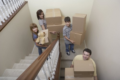 Student move planning checklist and packing essentials for Tufnell Park